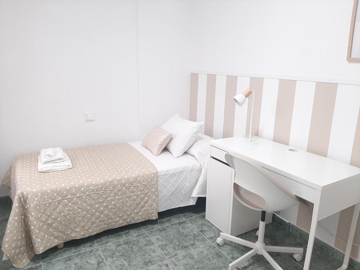 Апартаменты El Apartamento De Matita - Free Parking And 1' Beach Тельде Экстерьер фото